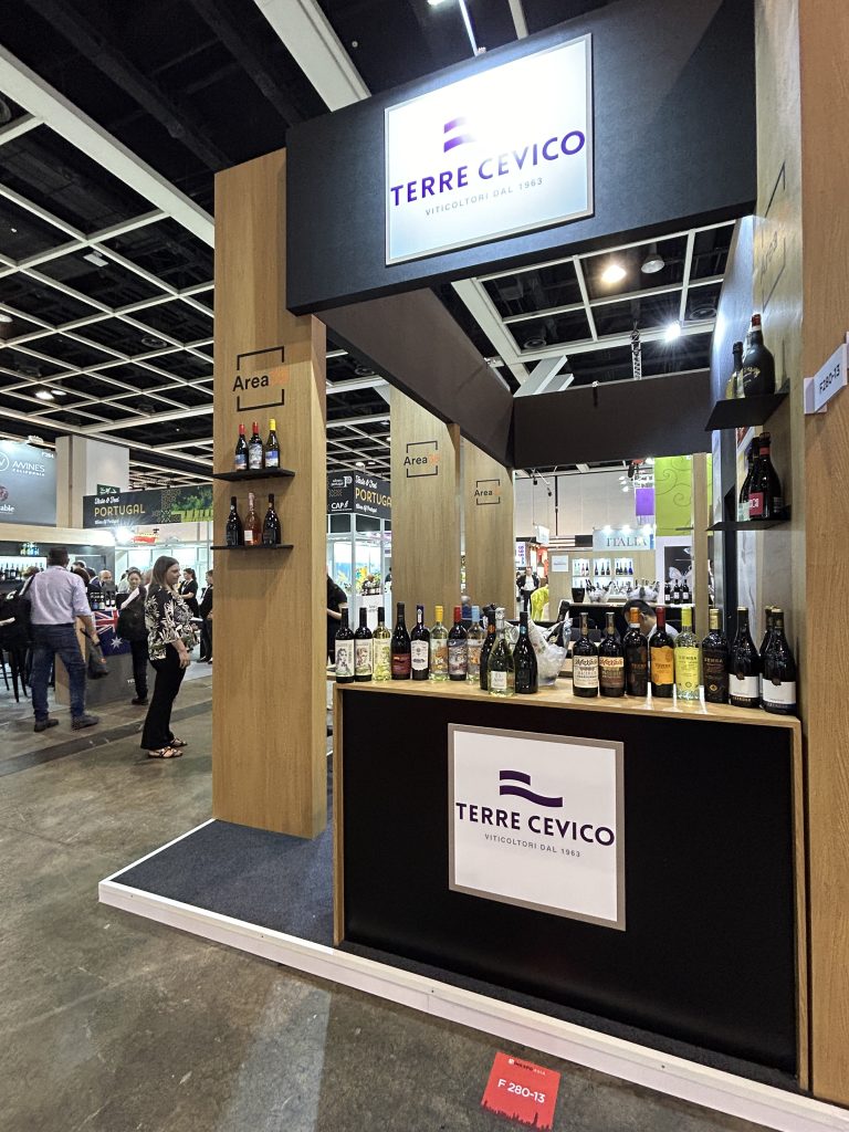 Area 39 stand
